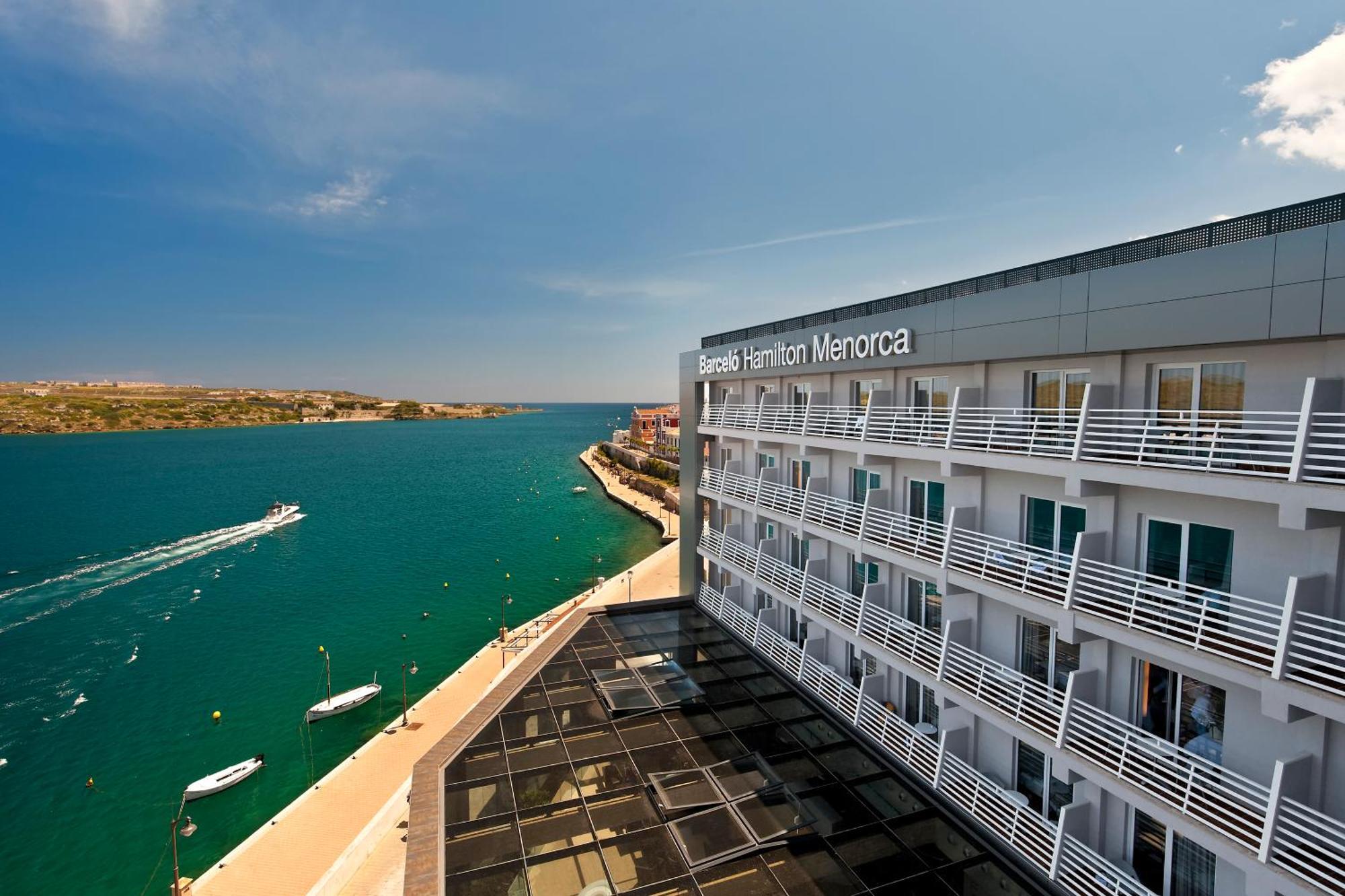 Отель Barceló Hamilton Menorca - Только для взрослых Эс-Кастель Экстерьер фото